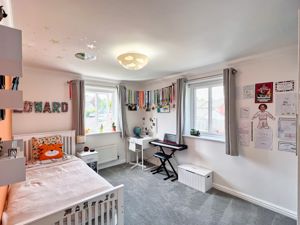 Photo 30- click for photo gallery